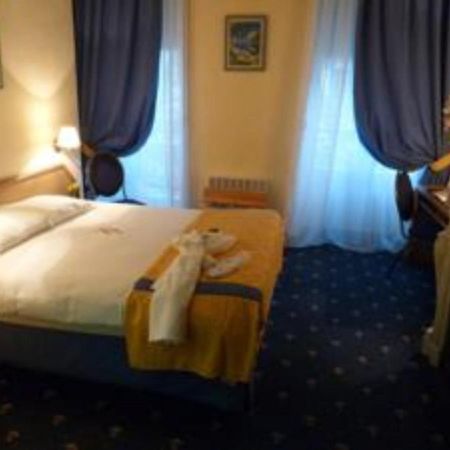 Hotel Foch Lyon Room photo